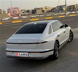 هيونداي أزيرا